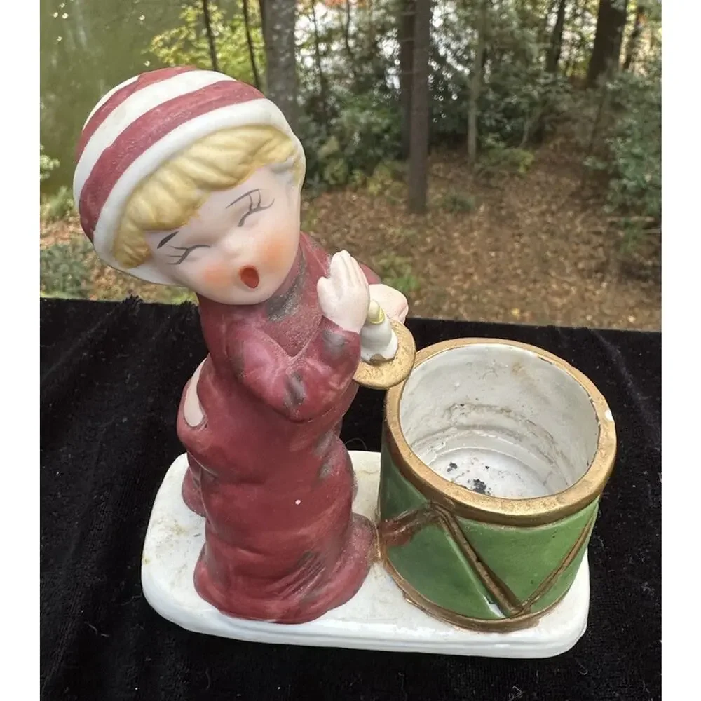 Vintage 1978 Jasco Christmas Luvkins Porcelain Candle Holder Cute! S64
